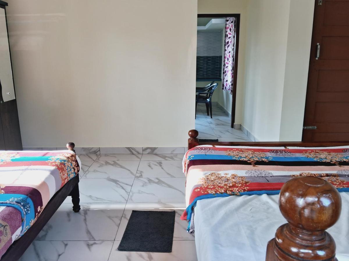 Coorg Teakwood Treasure Homestay 马迪凯里 外观 照片