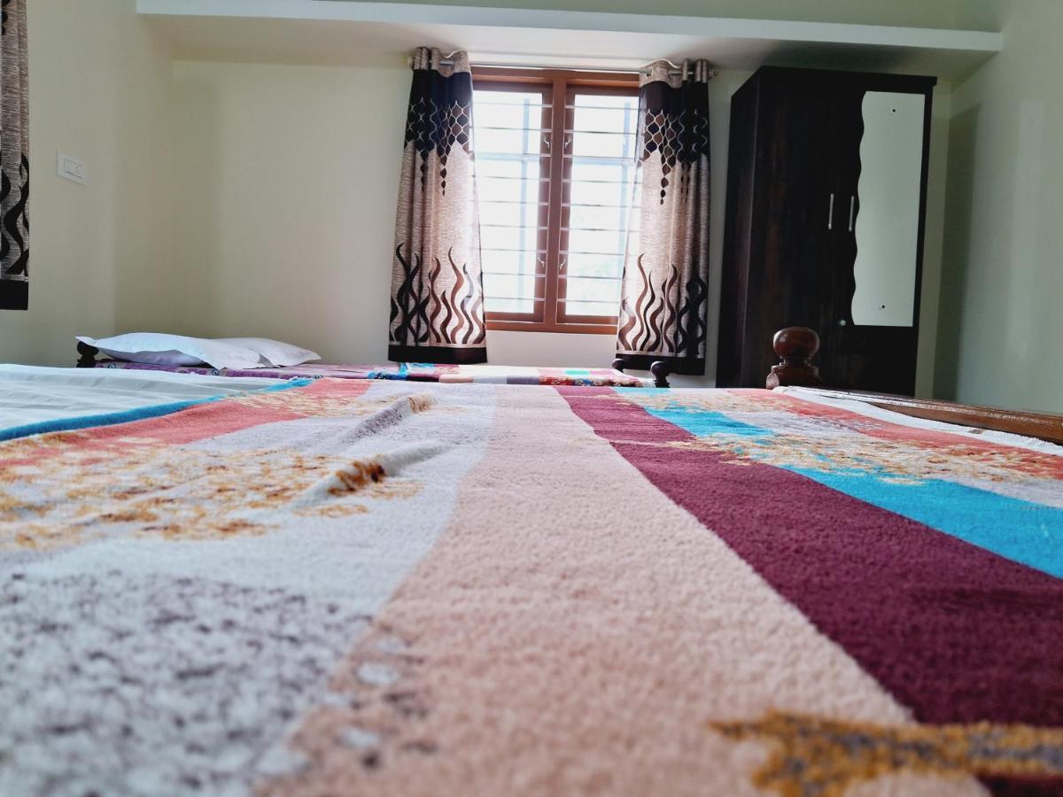 Coorg Teakwood Treasure Homestay 马迪凯里 外观 照片