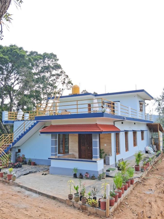 Coorg Teakwood Treasure Homestay 马迪凯里 外观 照片